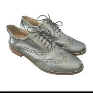 Cole Haan Womens Metallic Silver Oxford Shoe 8